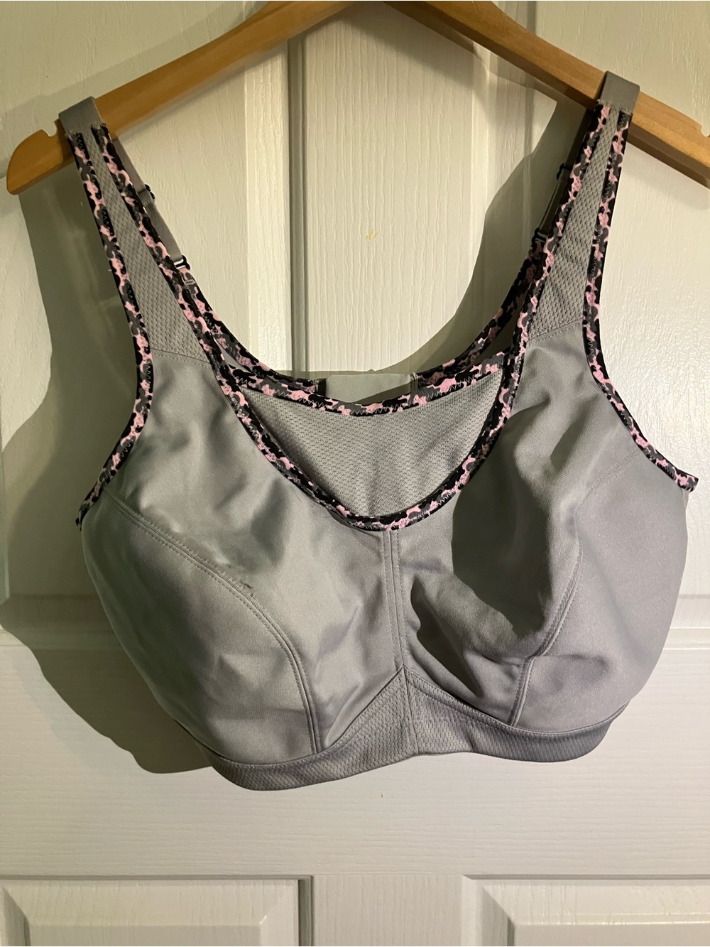 Glamorise Gray Sports Bra with Pink Leopard Trim